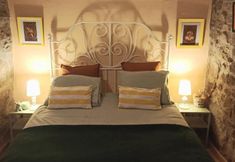 อื่นๆ 5 Lovely 6-bed Cottage in Braga Enjoy and Relax