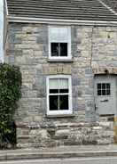 Ảnh chính Gorgeous 2-bed Cottage in Penderyn, Brecon Beacons