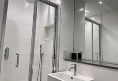 อื่นๆ 4 Chapel - Central Studio Apartment