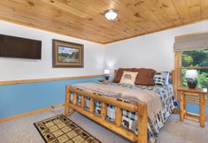 อื่นๆ 5 Treetop Paradise Private Game Room & Hot Tub!