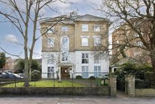 Others Remarkable 2-bedroom Apartment With an Ensite