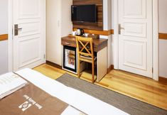 Others 5 HOME QUALITY