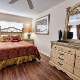 Room 1 The Hill At Highlands Reserve 5 Bedroom Home by Redawning, Highland Reserve Golf Club Hotels