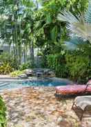 Imej utama Emma's Secret by Avantstay Heart of Old Town w/ Shared Pool Month Long Stays Only