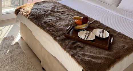 其他 2 B.equine Range Hotel