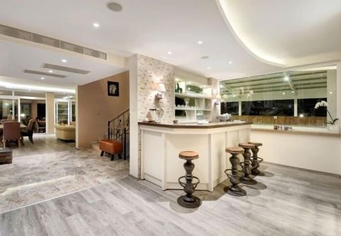 其他 B.equine Range Hotel