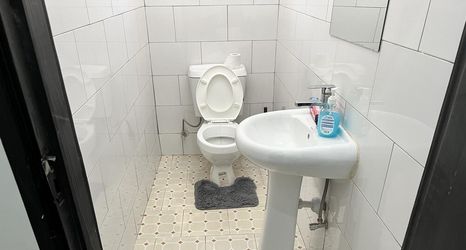 其他 2 Spacious and Comfortable House in Kampala, Uganda