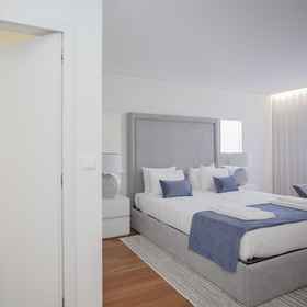 Room1Liiiving -Luxury River View Apartment IX,Fânzeres飯店