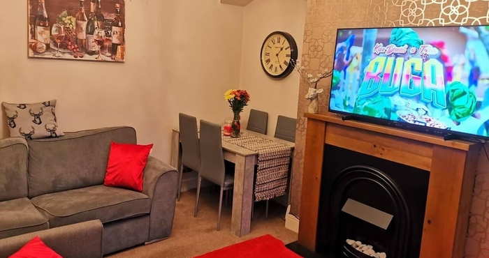 Lain-lain Beautiful 2-bed House in Sunderland