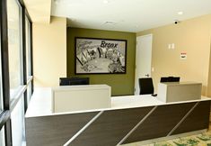 Khác 2 Super 8 by Wyndham Bronx Near Botanical Garden