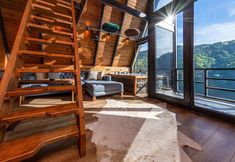 其他 7 Pavri Suit Bungalov