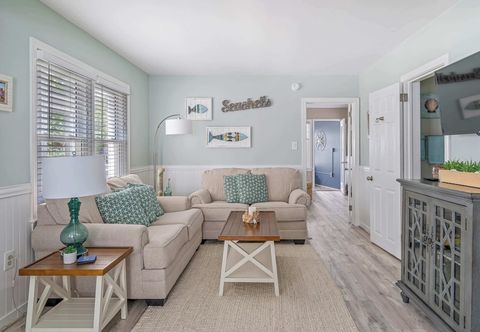 其他 Coastal Condo Close to Beach & Entertainment