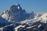 อื่นๆ Gstaad Switzerland Skiing From Exclusive Rougemont Chalet Apartment