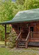 Imej utama Whisper Creek 2 Bedroom Cabin by Redawning