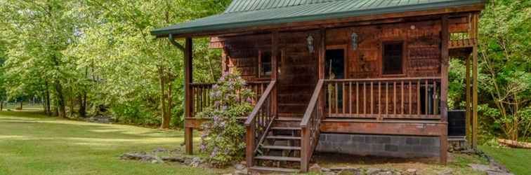 Others Whisper Creek 2 Bedroom Cabin by Redawning
