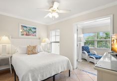 Khác 3 Bare Foot D211