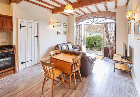 Others Host Stay Cornflower Cottage