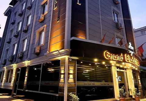 Others Grand Black Hotel