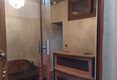 Others 2 The Moss Hotel