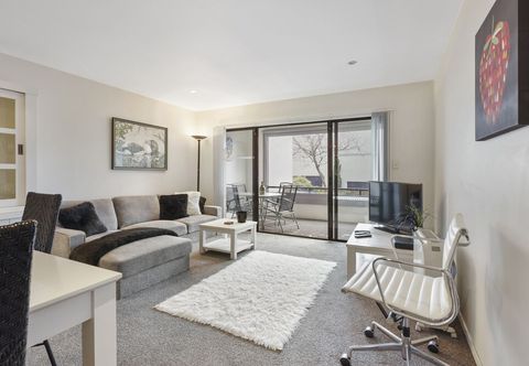 其他 Stylish Central 2BR Apt nr Hospital