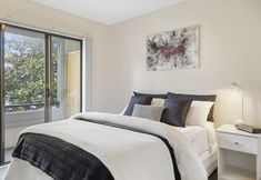 其他 5 Stylish Central 2BR Apt nr Hospital