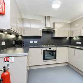 Primary image 1 JOIVY Cosy Rooms In In Newington, Edinburgh Butterfly & Insect World Hotels