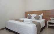 อื่นๆ 3 Cahaya 3 Hotel Near Juanda Airport