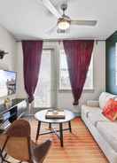 Bilik Comfy 1BR King Suite Close to Downtown w Fast Wifi