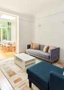 Primary image The Woolwich Retreat - Enticing 5bdr House With Parking