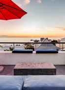 ภาพหลัก Stylish Holiday Home With Private Pool and Ocean Views J Blue