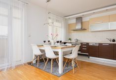 Others 4 Apartment Aleja Wilanowska by Renters