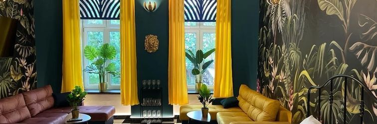 Others Jungle Apartments II