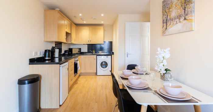 Khác Velvet 1-bedroom Penthouse, Clockhouse, Hoddesdon