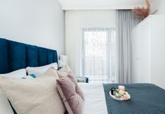 Others 4 Lake Club Apartments - LoftAffair