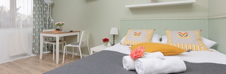 Others Warsaw Studio Woronicza by Renters