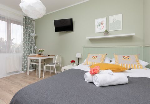 Others Warsaw Studio Woronicza by Renters