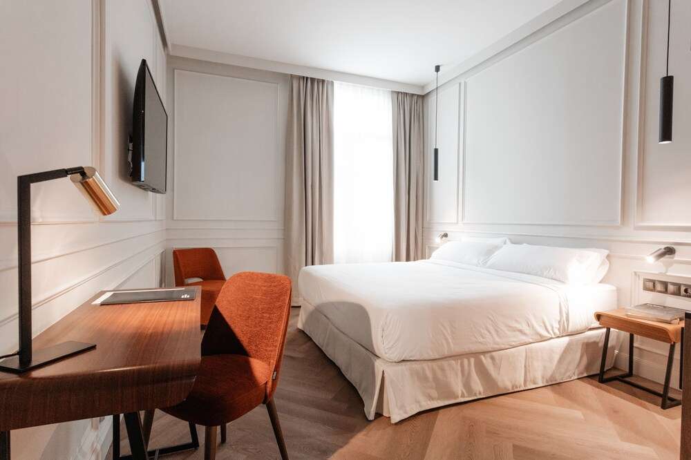 Room rate Bilder Boutique Hotel Bilbao from 27 03 2024 until 28