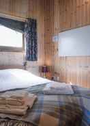 Room Worms Head Glamping Tent - Llangennith