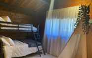 อื่นๆ 7 Port Hadlock Luxury Cabin Retreat Awaits You! 5 Bedroom Cabin by Redawning