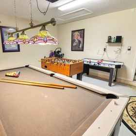 Room 1 Henrik's Highlands Reserve Retreat 4 Bedroom Home by Redawning, Highland Reserve Golf Club Hotels