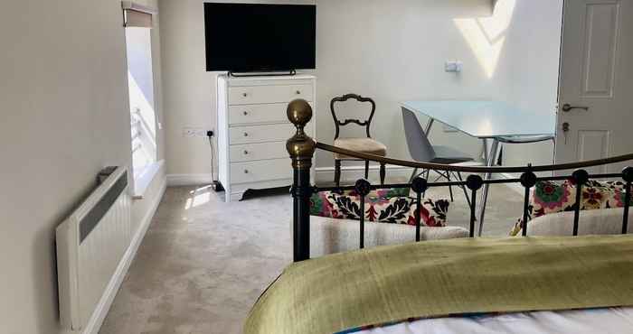 Others The Mews - 1BR Studio in Jericho Near City Centre