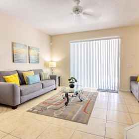 Room1紅色覺醒高地保留區壯麗高爾夫景觀三臥住宅,Highland Reserve Golf Club飯店