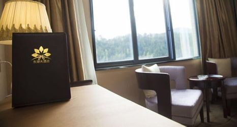 Others 2 Donghu Hotel