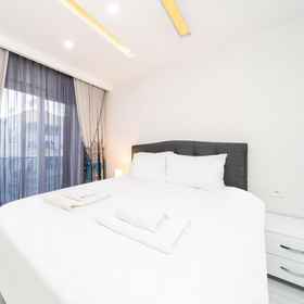 Room 1 Modern and Central Flat Near Beach in Muratpasa, Kaleiçi Hotels