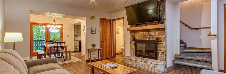 อื่นๆ Pinecrest Townhomes-1K-2Q Unit-Renovated