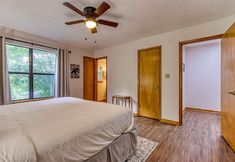 Others 7 Pinecrest Townhomes-1K2Q- Renovated