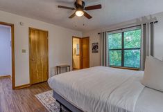 Others 7 Pinecrest Townhomes-1KING and 2BUNK UNIT