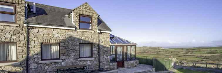 Others Stormy Castle - 6 Bedroom Sleeps 14 - Llangenith