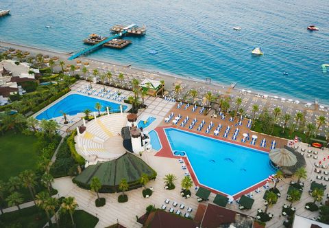 その他 Emelda Sun Club