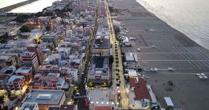 อื่นๆ Black Suite With Terrace, sea View Located in the Center